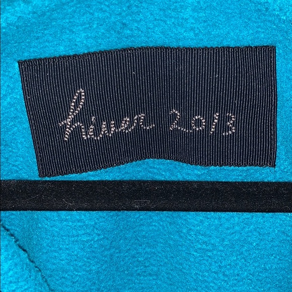 Lululemon Scuba Jacket w/ Removable Sleeves - Picture 4 of 4